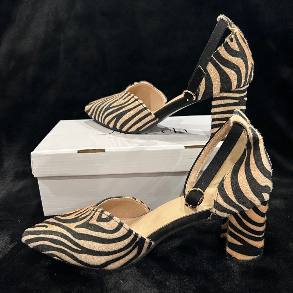 Zebra Print Heels - Picture 2 of 4